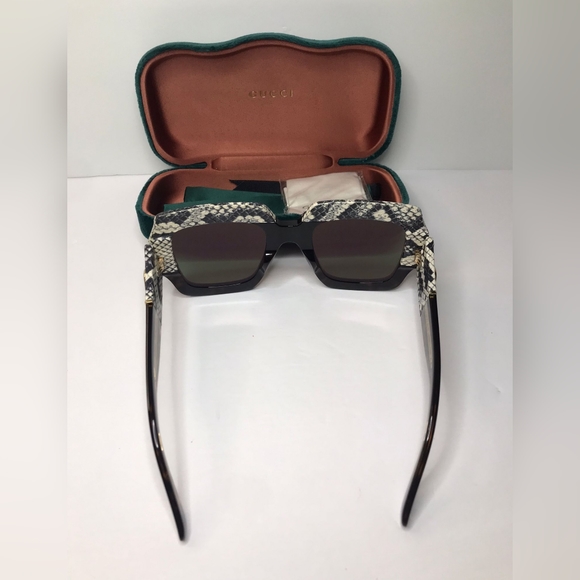 💯 Original Gucci 0484 Havana Pink Snake Fantasy Leather Fashion Oversized Sungl - Picture 5 of 15